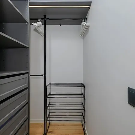 Korter New Near The Airport, Center In Sikupilli *