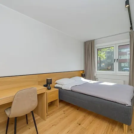 New Near The Airport, Center In Sikupilli Apartment