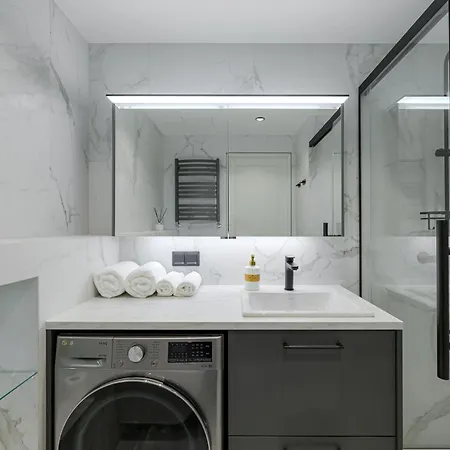 아파트 New Near The Airport, Center In Sikupilli *