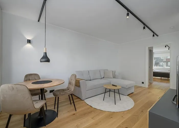 Apartament New Near The Airport, Center In Sikupilli Tallin